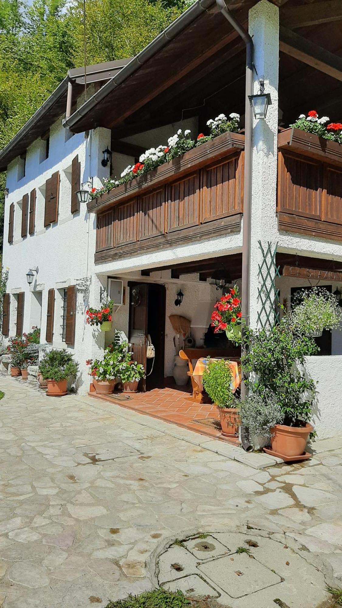 La Stazion Villa Paderno Eksteriør billede